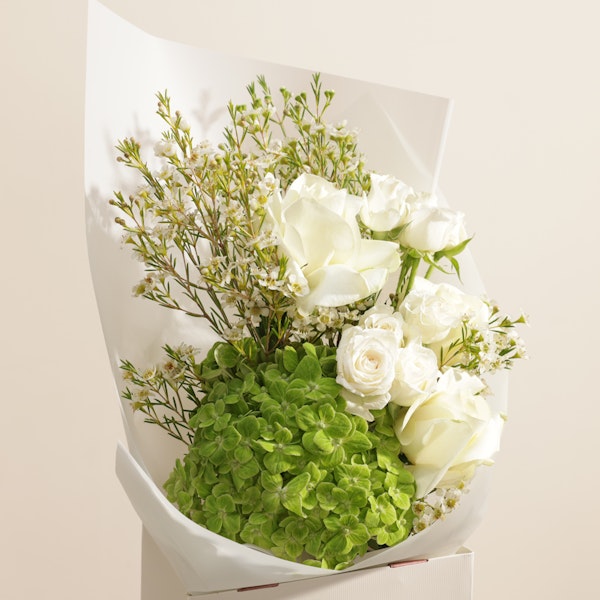 Amber Romance Flowers Bouquet