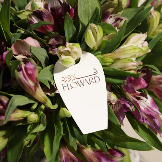 Silky Touch Alstroemeria Vase