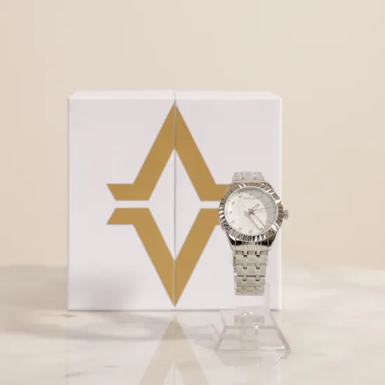 Avalieri Women's Quartz Watch
