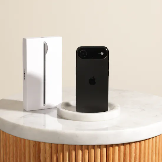 Apple iPhone Air Space Black 256GB | Grace Roses