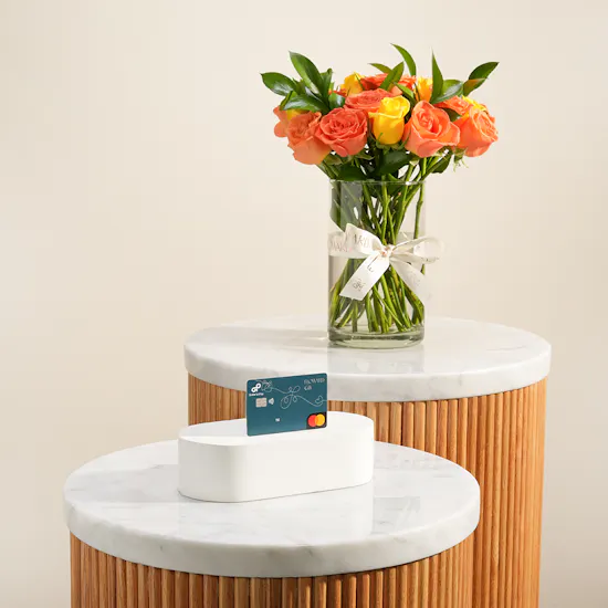 Floward Card | Golden Celebration Flower Vase
