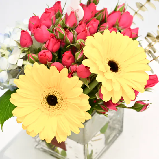 Feel Good Tea Cherry Blossom Tea with Birthday Blooms Vase