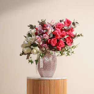 Unique Flowers Vase