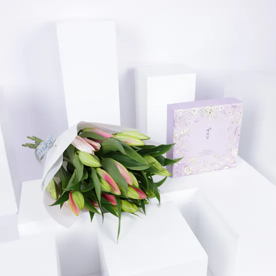 The Face Shop Yehwadam Ultimate Special Set | Lilies