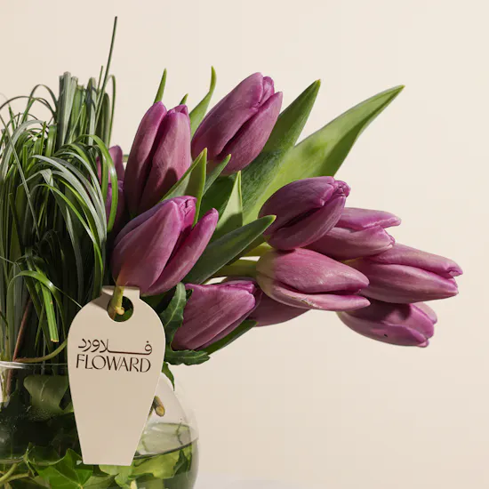 Nor Noyau Luxury Chocolates Box | Tulips Vase