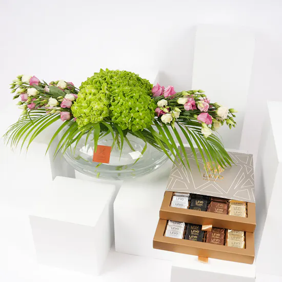 Levo Chocolates | Eustoma Vase
