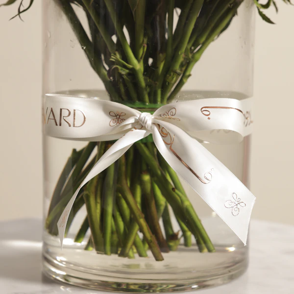 Charming Pink Rose Vase | 35 Roses