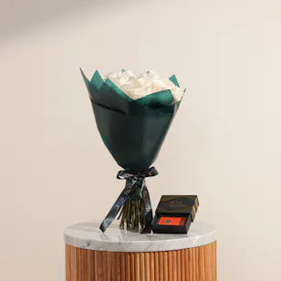 Dar Alsabaek 1 Gram Gold Bar | Romantic Roses Bouquet