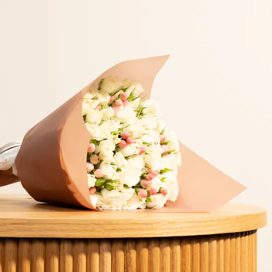 Huwaids Midnight Fantasy Cheesecake | Delicate Bouquet