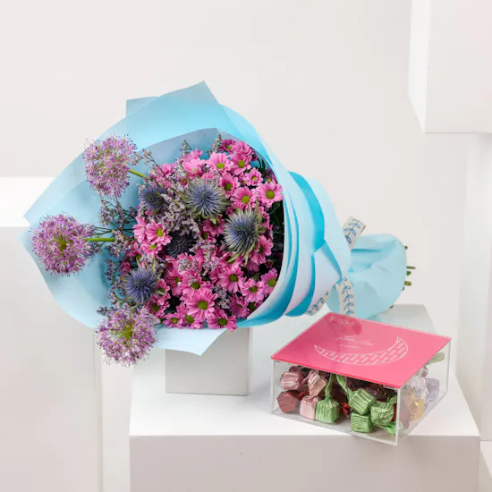 Flos Hilal Acrylic Truffles Pink Box | Flowers Bouquet