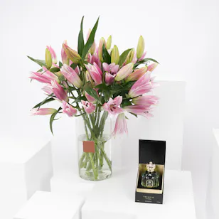 Yasania EDP | Pink Lilies Yasania EDP | Pink Lilies