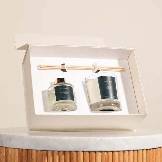 Floward Lovely Orchid Home Gift Set