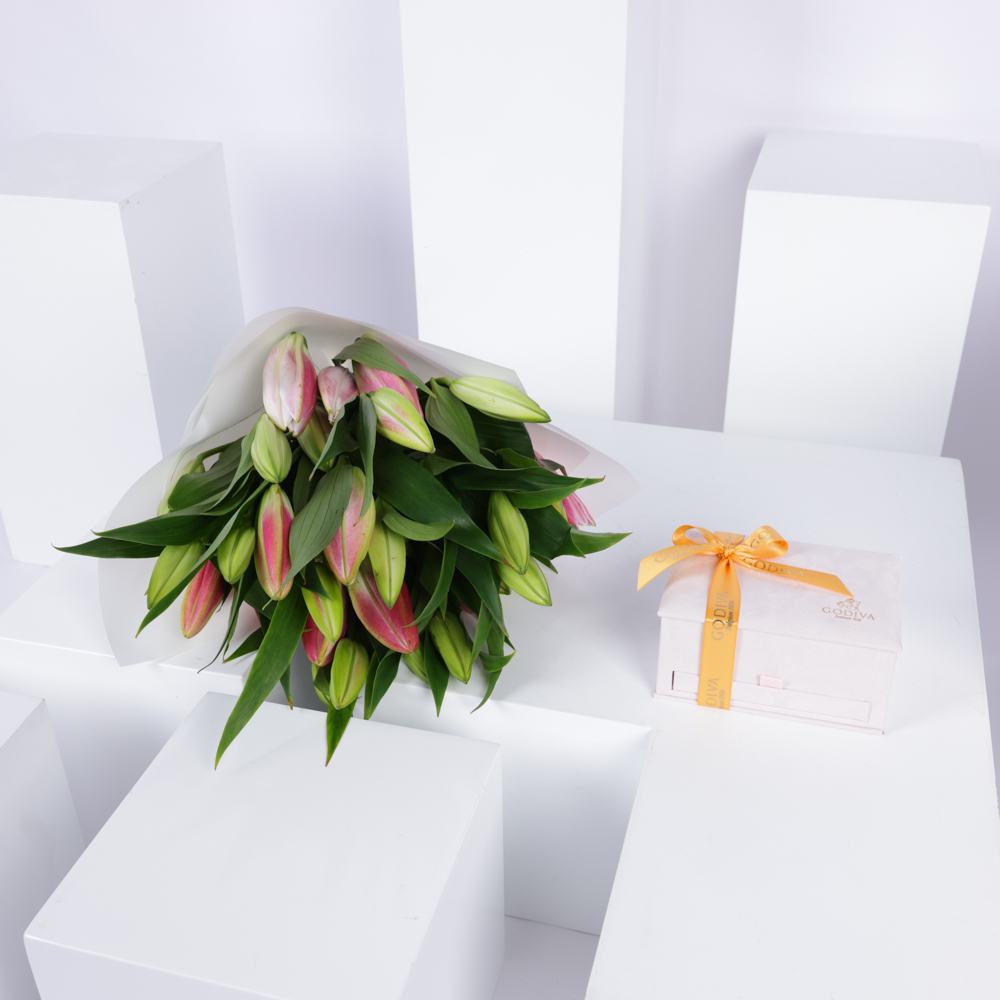 صندوق شوكولاته رويال أبيض ميني من جوديفا | الليليوم الراقى