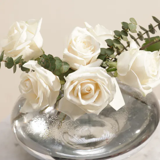 Charming White Rose Flower Vase