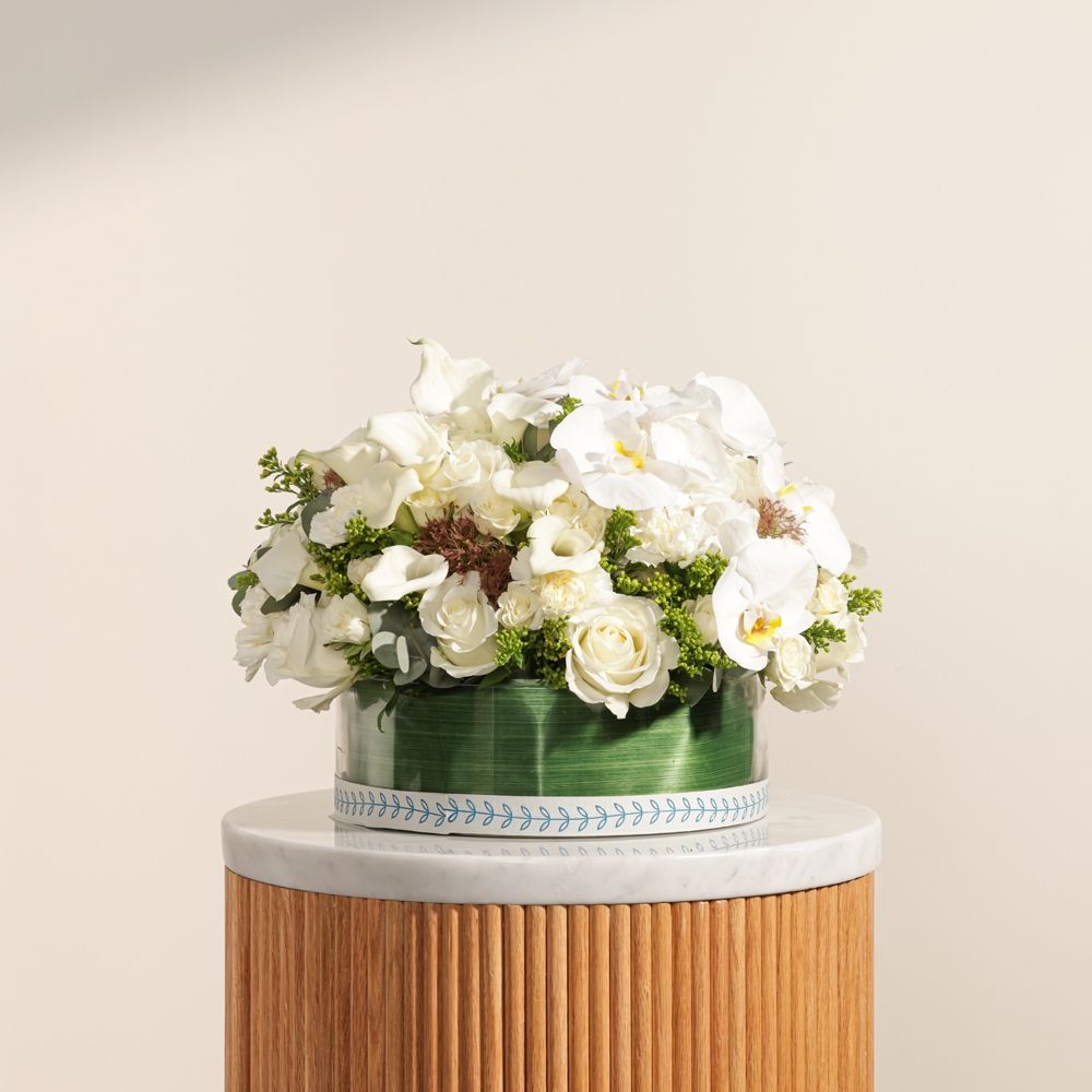 Fresh Radiance Flower Vase