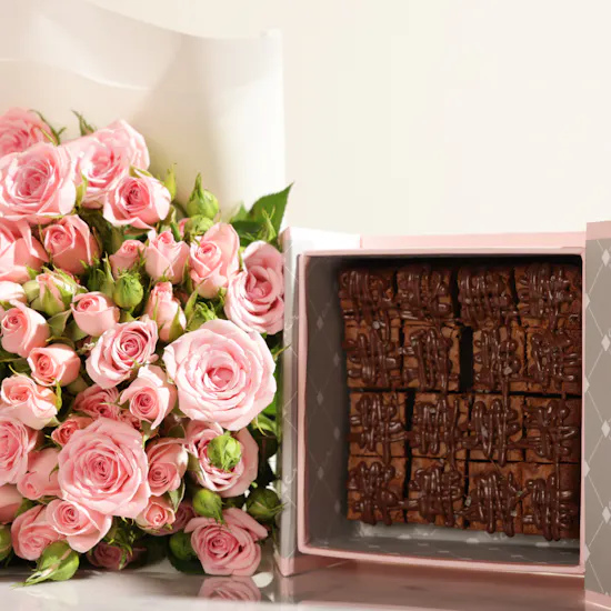 Creamy Ribbons Nutella Chocolate Sea Salt Brownies Box | Elegant Flowers