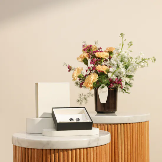 Montblanc Round Black Cufflinks | Dreamy Flowers Vase