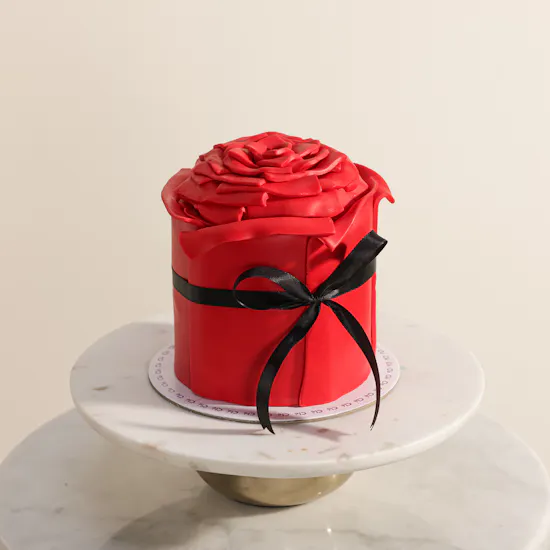 Cle Bakery Scarlet Bloom Cake