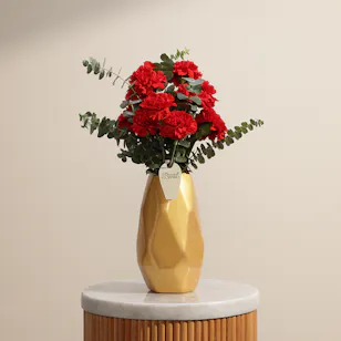 Timeless Charm Flowers Vase