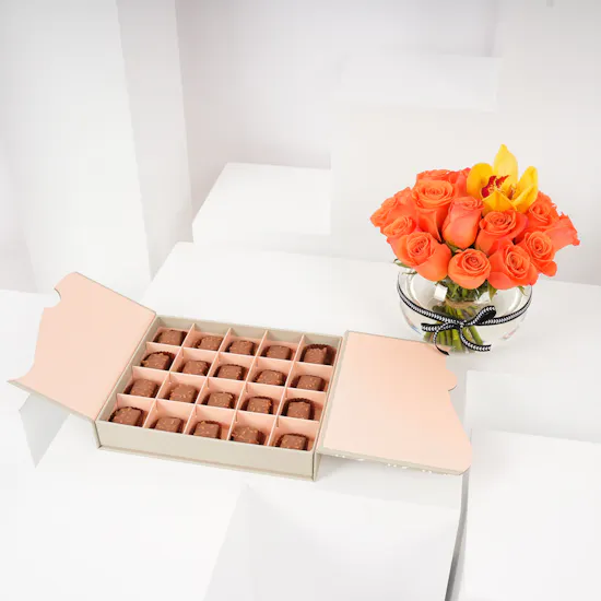 Floward Crunchy Chocolate Box | Bright Roses Vase