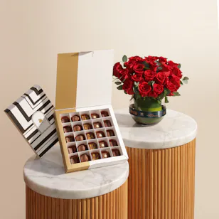 Abucci Black and Gold Chocolate Box | The Language of Love Roses Vase