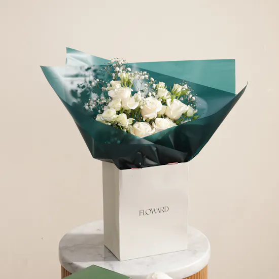 Melosa David White Candle | Refined Elegance Bouquet