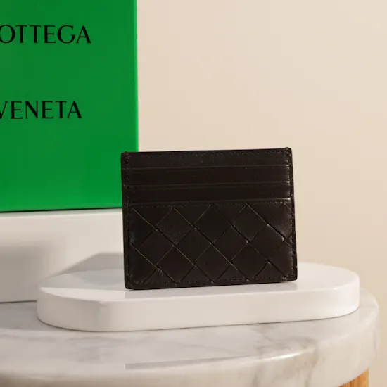 Bottega Veneta Intrecciato Unisex Card Holder