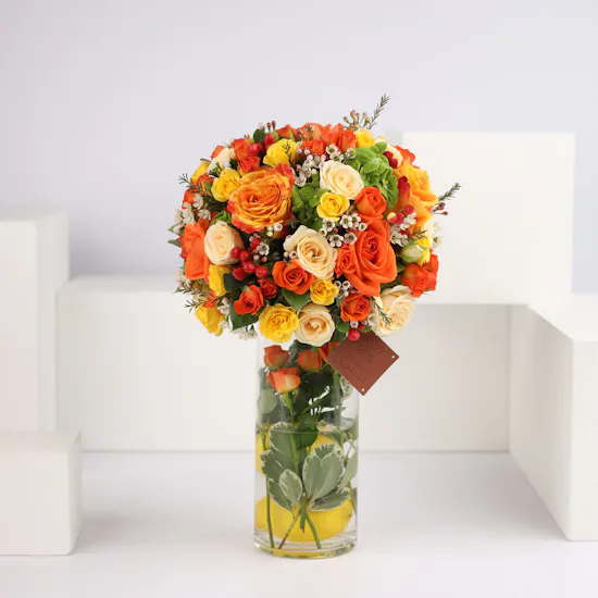 Fresh Flowers | Lemon Vase