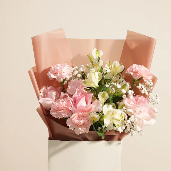 Aani & Dani Pistachio Pudding Cake | Soft Devotion Flower Bouquet
