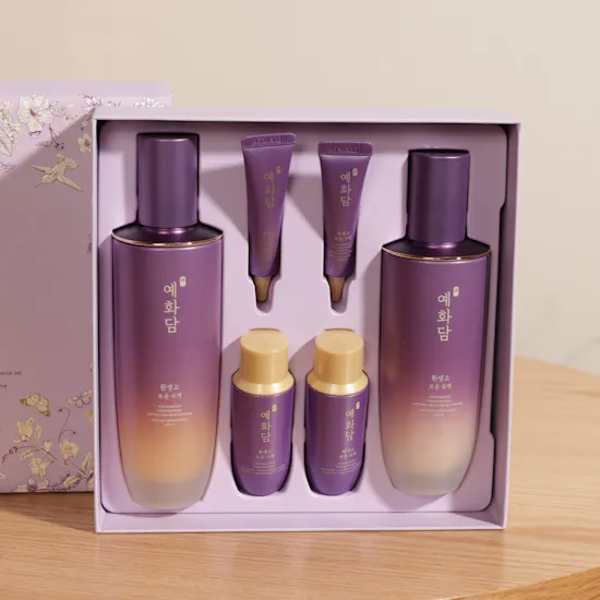 The Face Shop Yehwadam Ultimate Rejuvenating Special Set