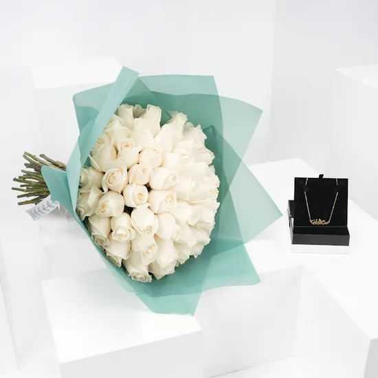 Nava My Beloved Mom Necklace | White
