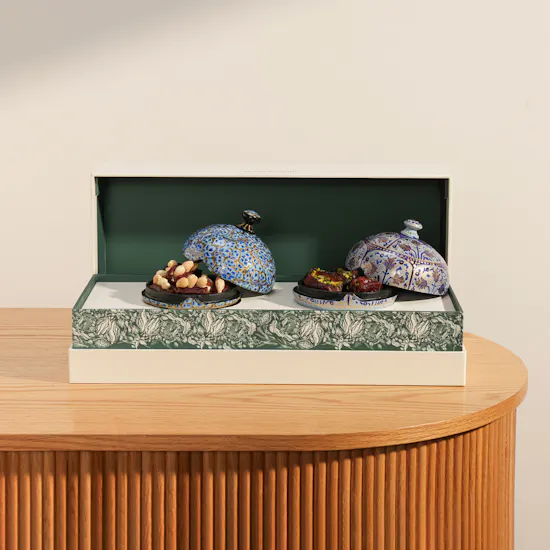 Bonbonniere Pistachio Rose and Cashew Stuffed Dates Gift Set