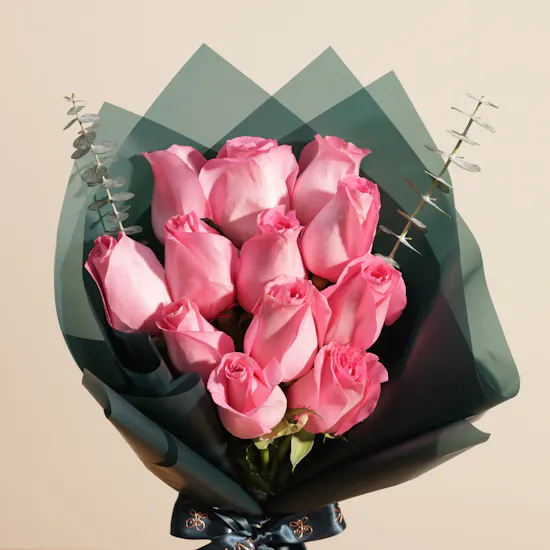 Floward Essence of Joy Medium Chocolate Box | Gorgeous Flower Bouquet