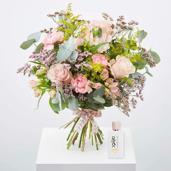 Atyab Al Marshoud Marshoud 4 White | Pink Carnations