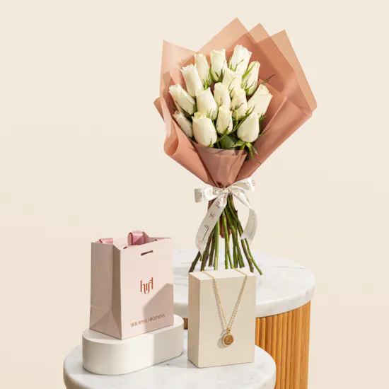 Hrh Surat Al Falak Necklace | Soft Roses Bouquet