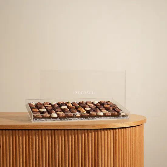 Läderach Assorted Plexi Chocolate Box