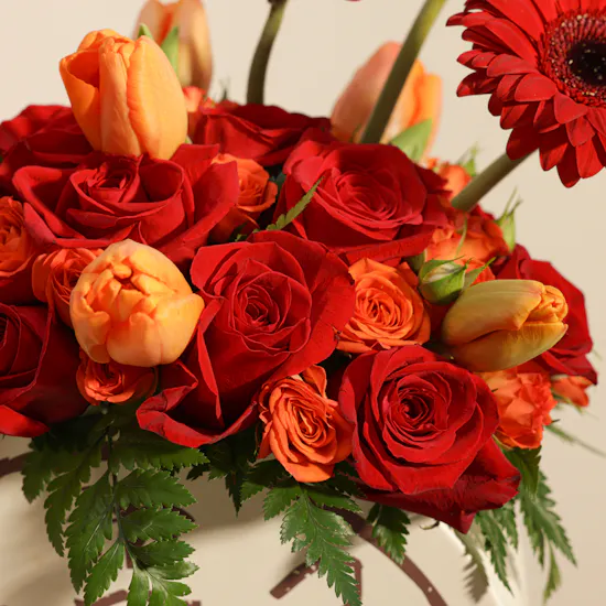 Founding Day Delight Blooms Vase