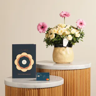 Floward Card 35 BHD | The Flower Talk Vase