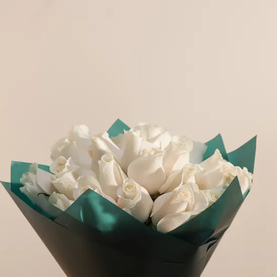 Mubkhar Elegant Home Gift Set | Unique Flowers