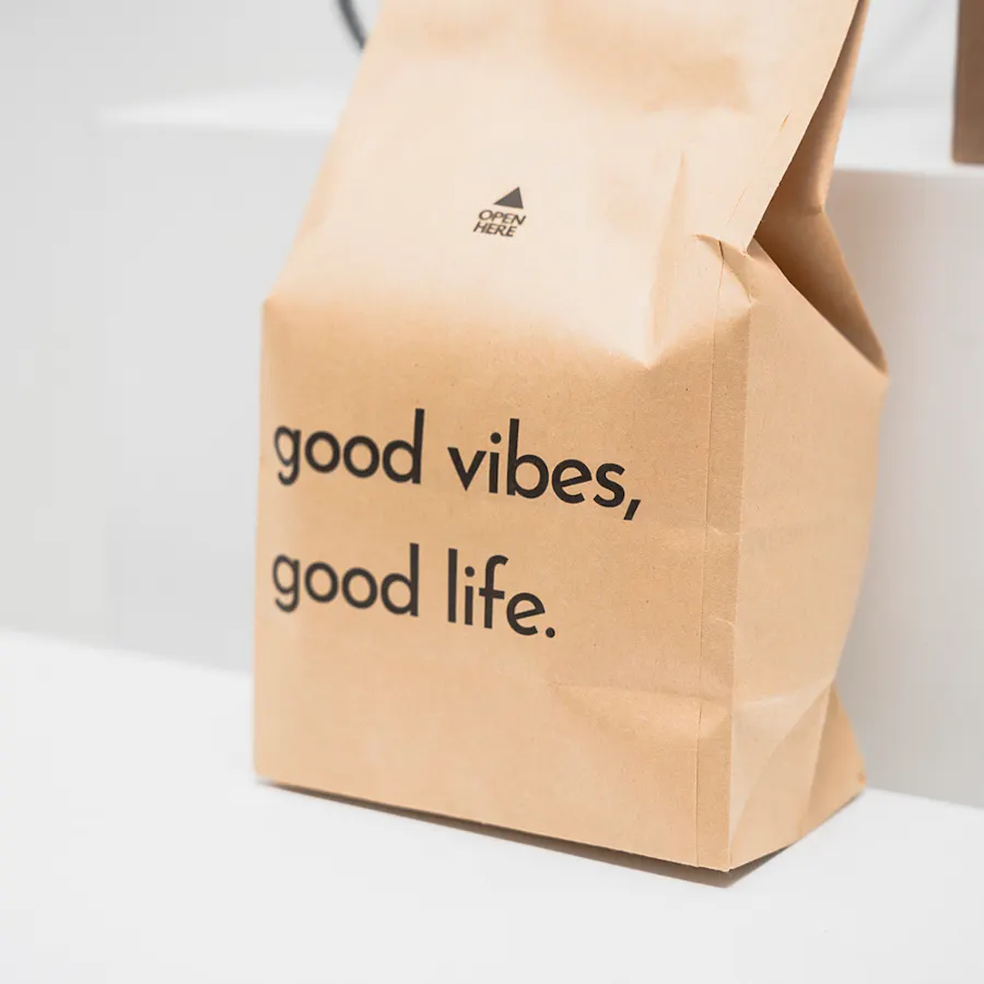 Feel Good Tea English Breakfast Tea Bags | Blooms Vase 4
