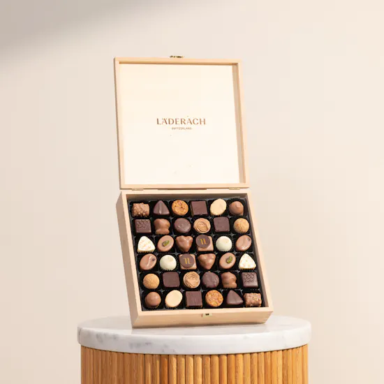 Läderach Praline and Truffle Assorted Extra Large Wooden Chocolate Box