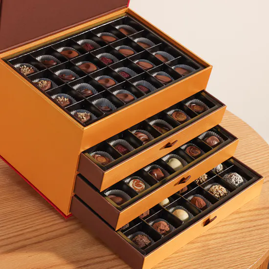 Godiva Velvet Layers Chocolate Box