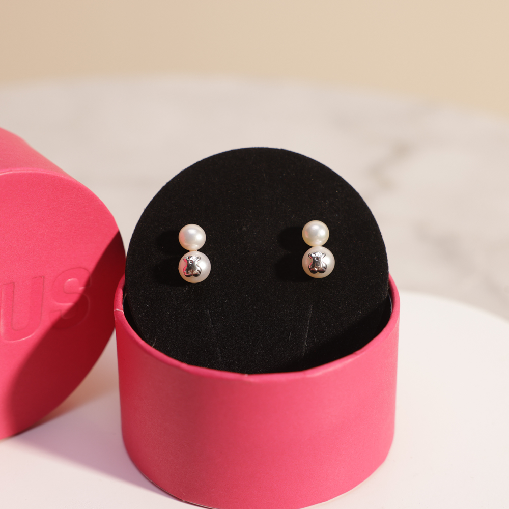 أقراط اللؤلؤ الفضة من توس