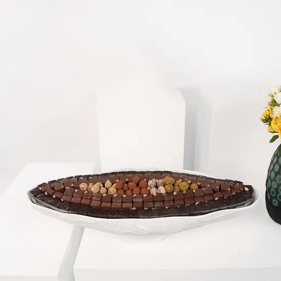 More Chocolate Maxi Perla Di Bianka Tray | Blooms