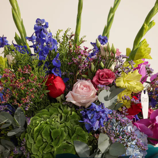 The Beauty of Blooms | Flowers Bouquet