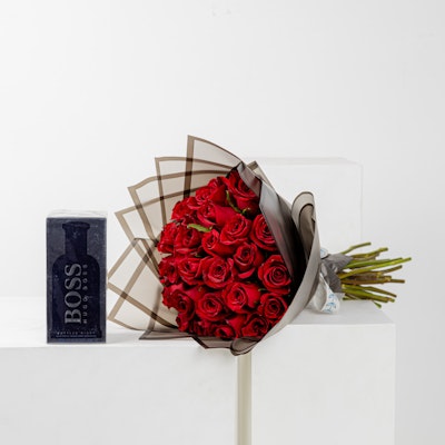 Hugo Boss Bottled Night 200 ml | 25 Roses Bouquet