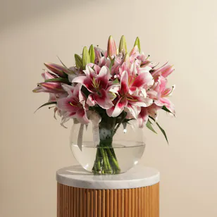 Amazing Pink Lily Vase | 20 Flowers Amazing Pink Lily Vase | 20 Flowers