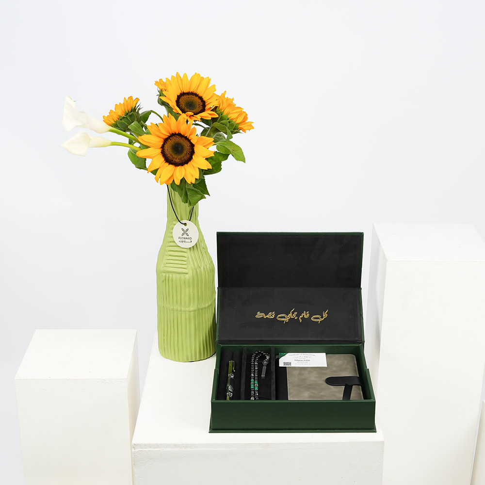 مجموعة هدايا المميزة من بالقلم | مزهرية دوار الشمس