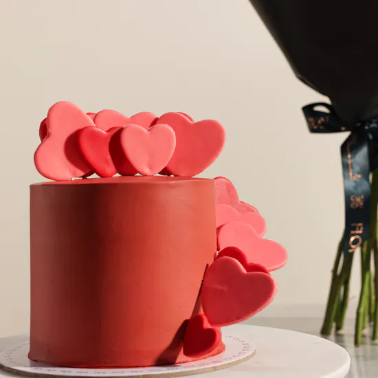 Cle Bakery Red Hearts Cake | Midnight Romance Roses Bouquet