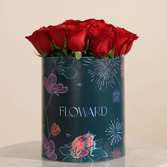 Crimson Red Rose Box | 25 Flowers